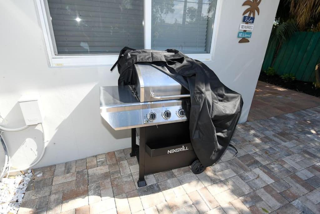 4Br Home, Hot Tub, Near Beach & Wilton Manors Fort Lauderdale Exterior photo